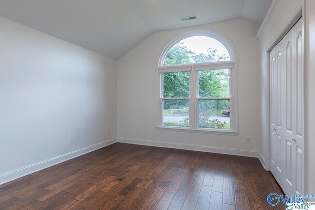 Building Photo - 103 Brownstone Dr