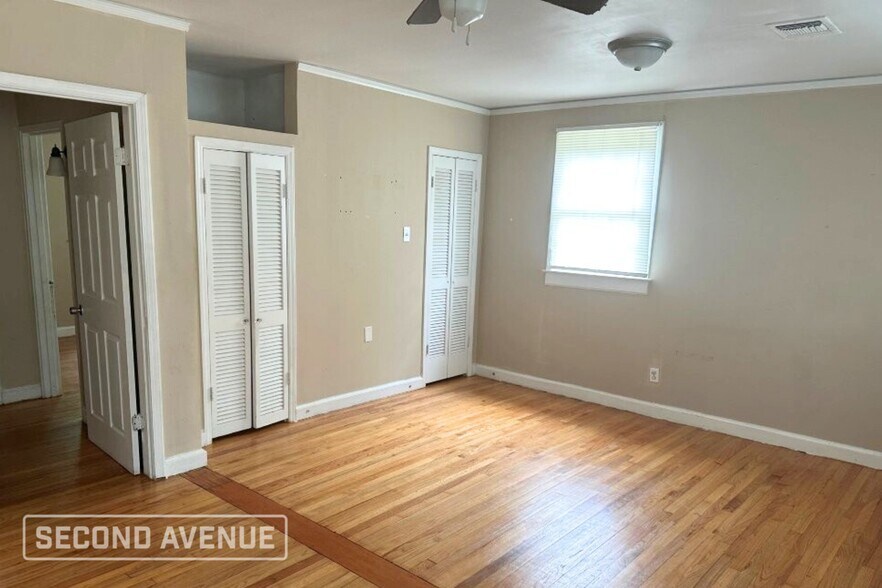Building Photo - 2923 Pelzer Ave
