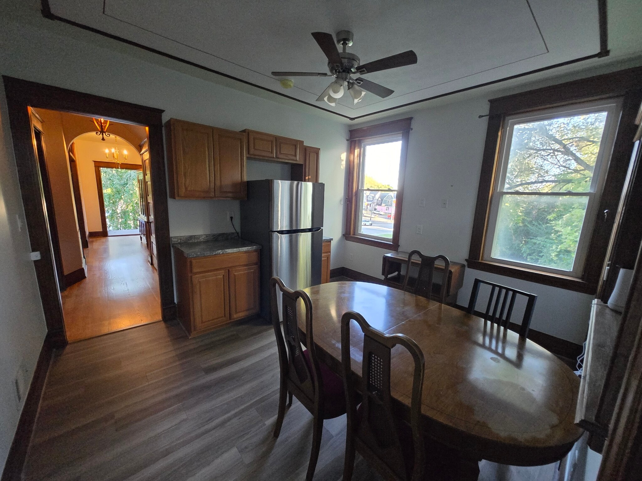 Building Photo - 2325 Reading Rd