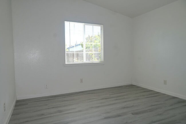 Building Photo - Resident Benefit Package Property