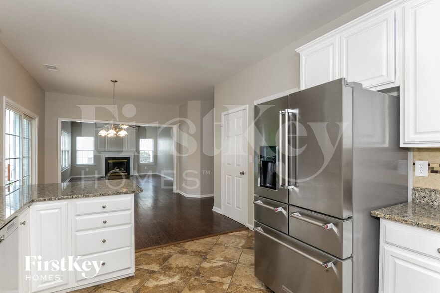 Building Photo - 13622 Edgetree Dr