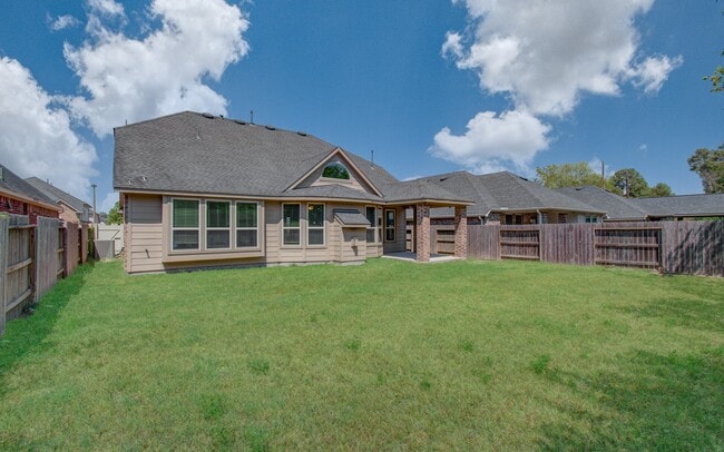 Building Photo - 17621 Northern Harrier Ct