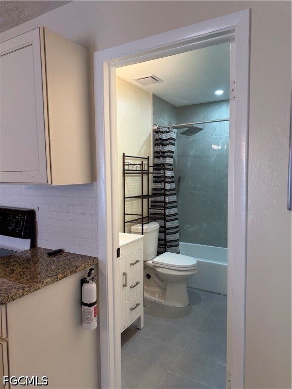 Building Photo - 4969 Vincennes St