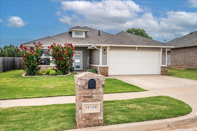 Building Photo - 10300 Glover River Dr