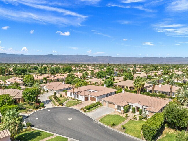 Building Photo - 49460 Rancho San Francisquito