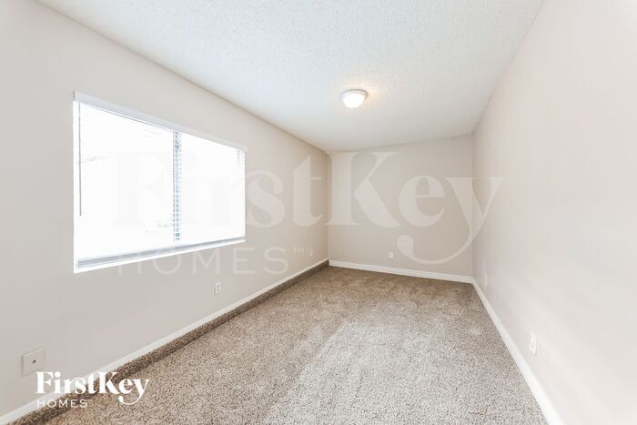 Building Photo - 13037 N 56th Ave