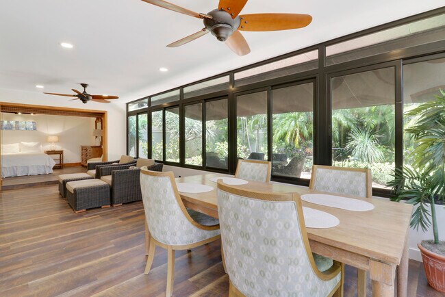 Building Photo - 109 Seashore Dr