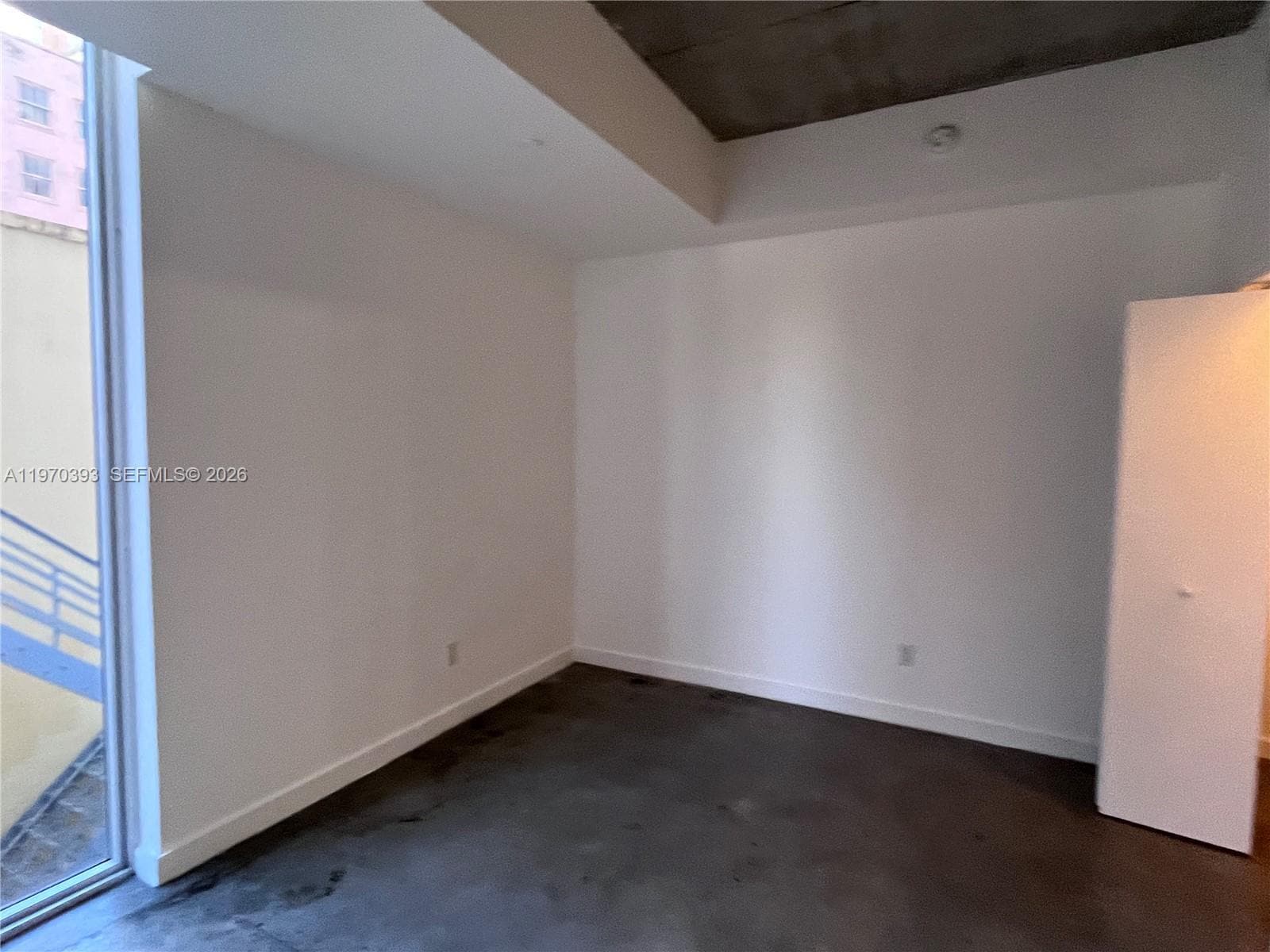 Building Photo - 151 SE 1st St