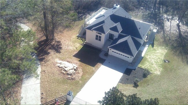 Building Photo - 241 Nacoochee Dr