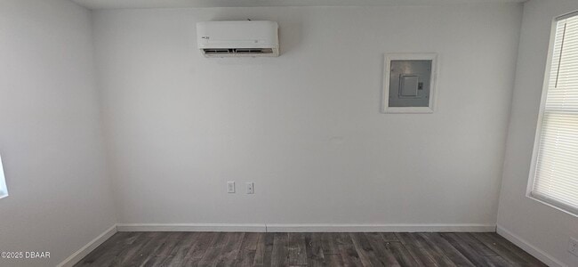 Building Photo - 4748 US-17