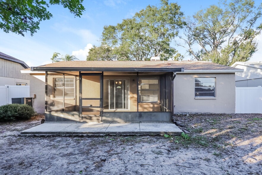 Building Photo - 11337 Blackbark Dr