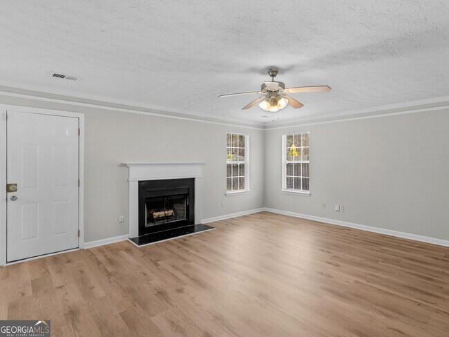 Building Photo - 230 Millstone Dr