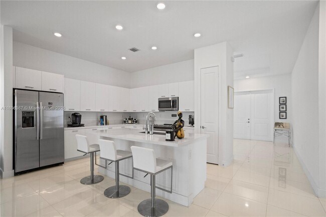Building Photo - 4407 SW 175th Ave