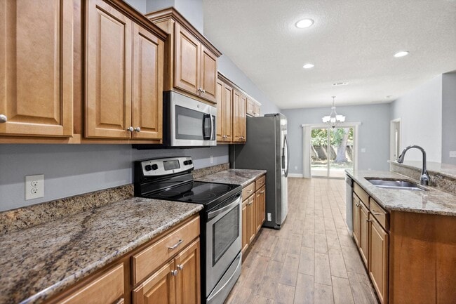 Building Photo - 8393 New Orleans Ct