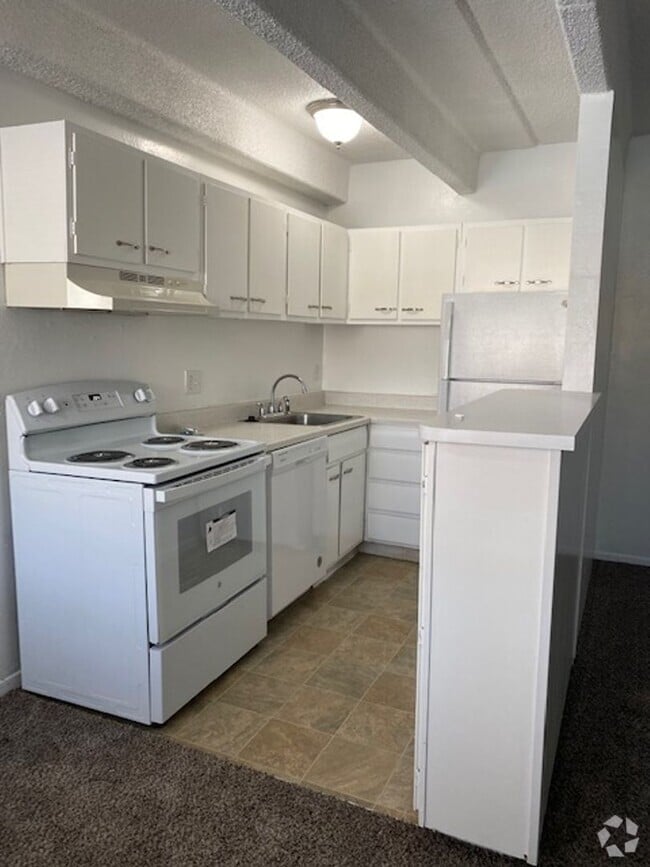 Building Photo - Newly remodeled 1-bedroom apartment near DU