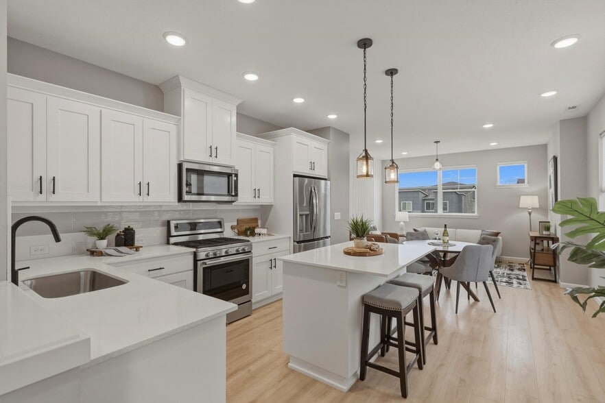 Building Photo - 8104 SE Blanton St