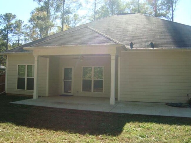 Building Photo - Home in Phenix City available to rent 10/20/2025