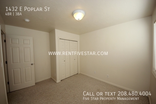 Building Photo - 1432 E Poplar St