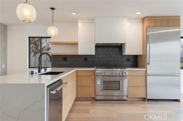 Building Photo - 3091 Chadwick Dr