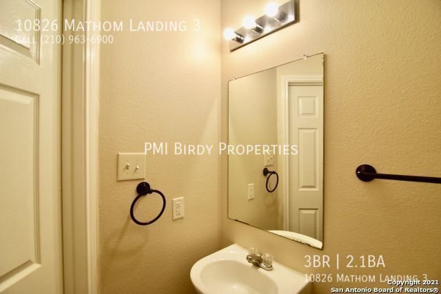Building Photo - 10826 Mathom Landing