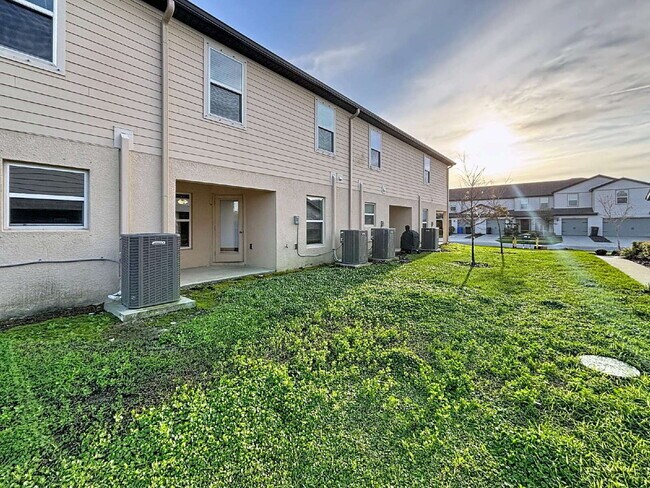 Building Photo - 5426 Companion Ln