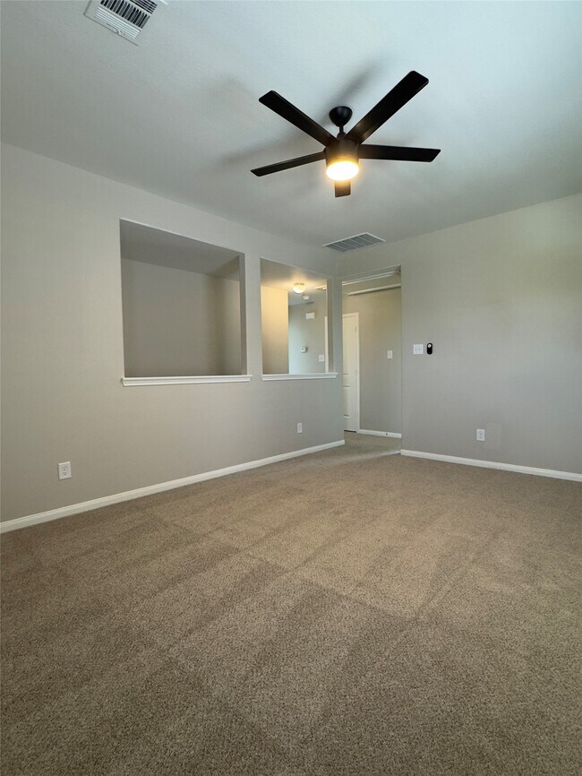 Building Photo - 3831 W Alessano Ln