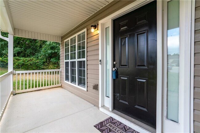 Building Photo - 5849 Amerson Ln