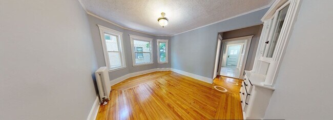 Building Photo - 207 Boston Ave