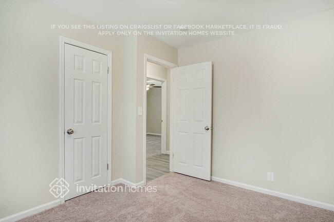 Building Photo - 5795 Deerfield Trail