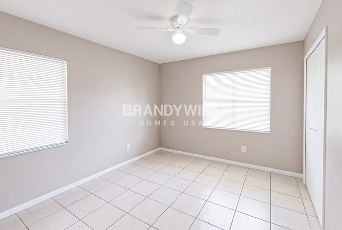 Building Photo - 6433 Sardina Blvd