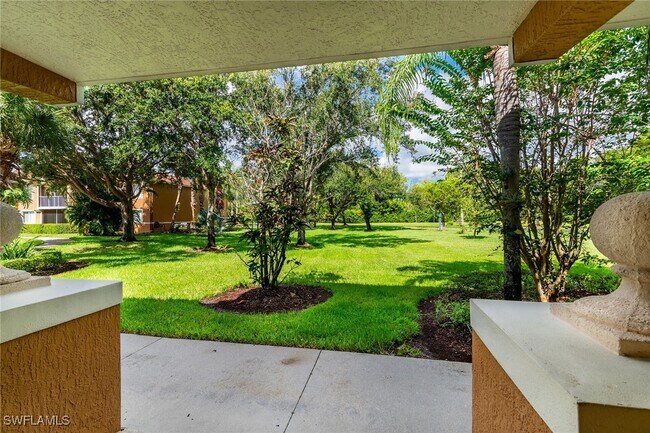 Building Photo - 1810 Florida Club Cir