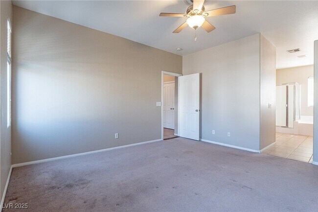 Building Photo - 8941 Bentonville Ct