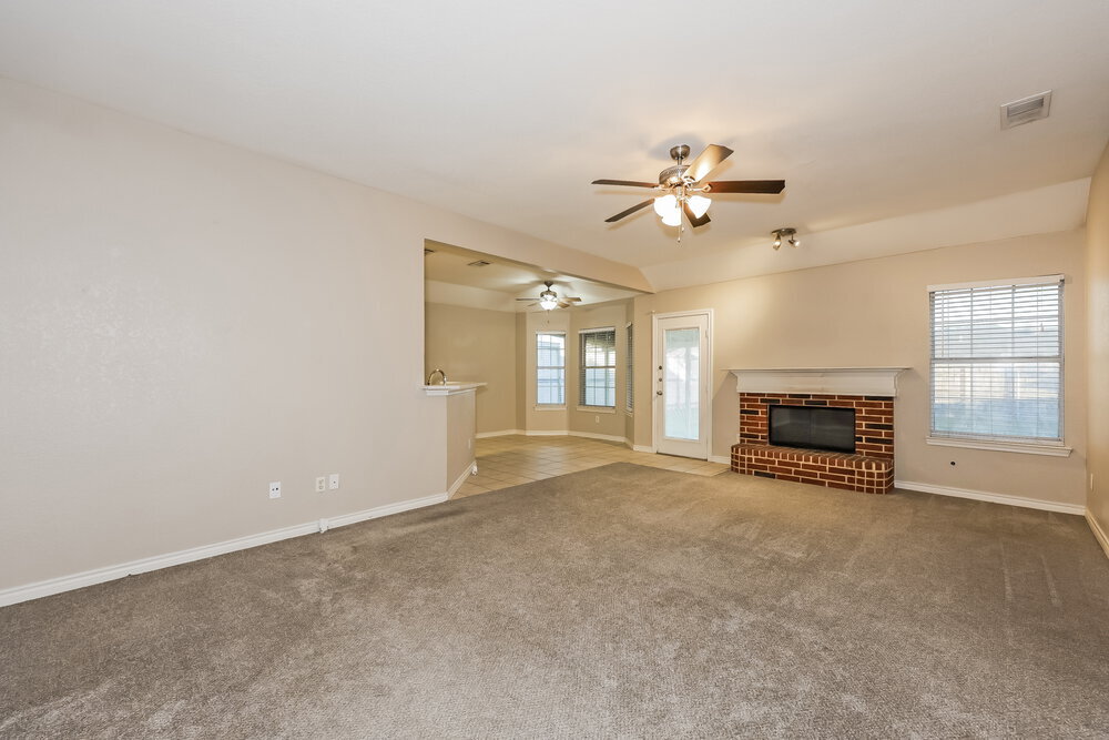 Building Photo - 1232 Clay Ln