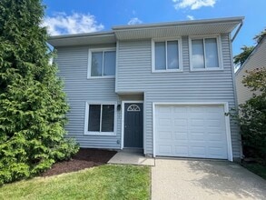 Building Photo - 106 Wood Ct