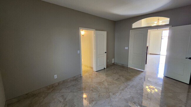 Building Photo - 4 Bedroom Home in the Kerby Estates Commun...