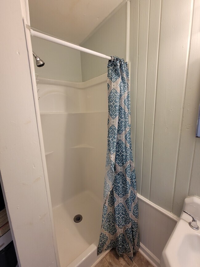 Building Photo - 1622 Colleton Ave