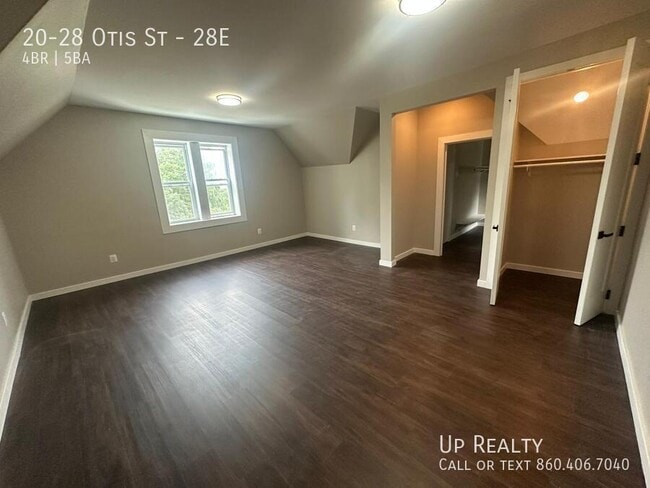 Building Photo - 20-28 Otis St-28E