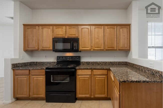 Building Photo - 4Bed/2Bath House in Maricopa! Move-In Ready on 11/12/2026!