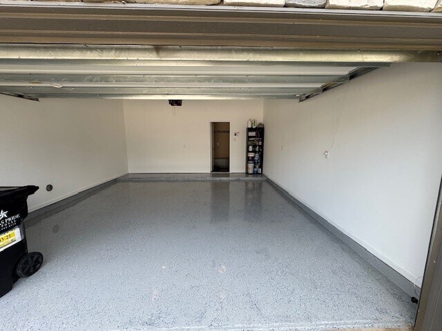 Building Photo - 4046 Balboa Dr