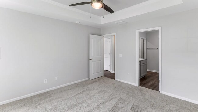 Building Photo - 237 Justify Ave