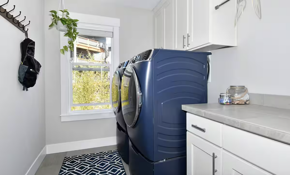 Laundry Room - 1703 NE Pecan Ln