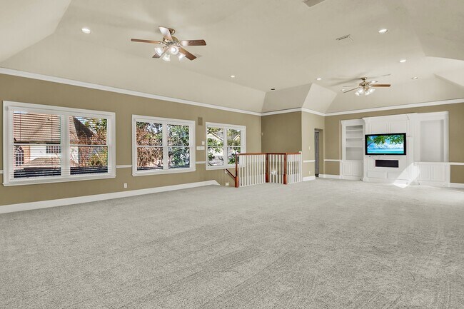 Building Photo - 13714 Gainesway Dr