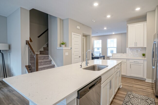 Building Photo - 13775 Boiler Pl