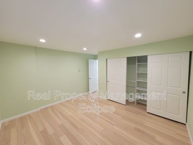 Building Photo - 4415 145th Ave NE