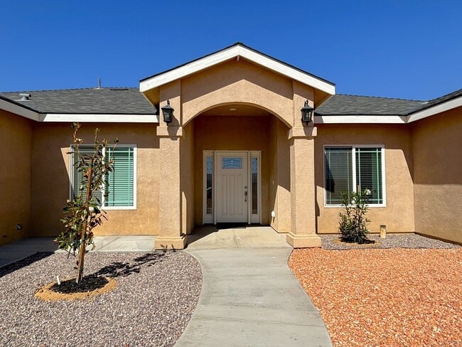 Building Photo - Beautiful Property Coming Soon!!!!