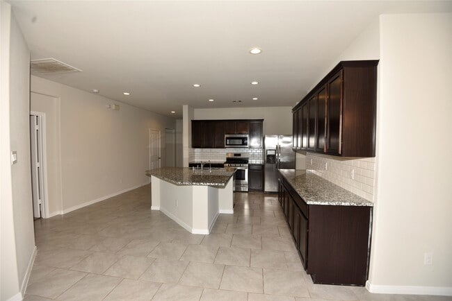 Building Photo - 3747 McDonough Way