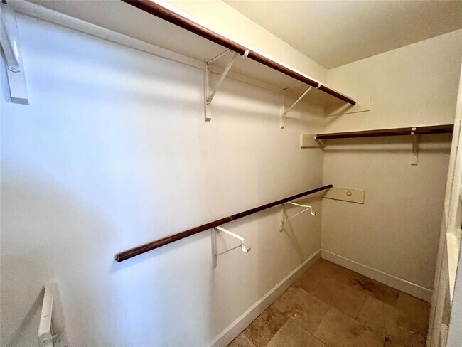 Building Photo - 16902 Sandy Reef Ct