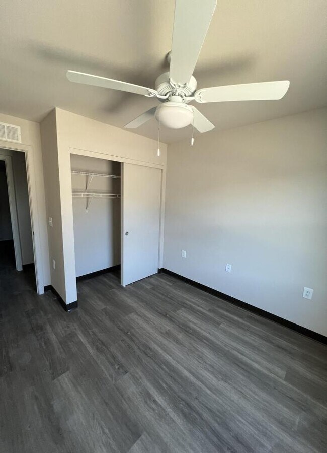 Building Photo - The Cove