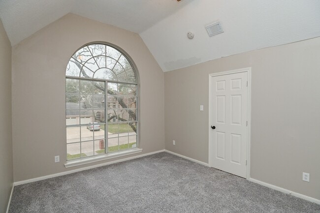Building Photo - 17910 Moss Point Dr