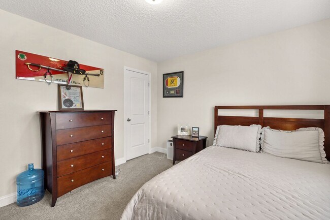 Building Photo - Like New Construction in Ludowici